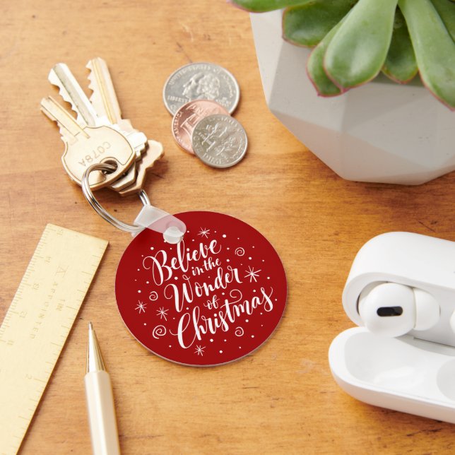 Believe in the Wonder of Christmas Lettering Round Key Ring (Desk)