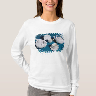 Belleek tea service T-Shirt