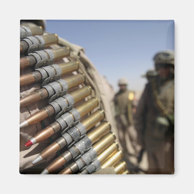 Belts of 50-calibre ammunition magnet (Front)