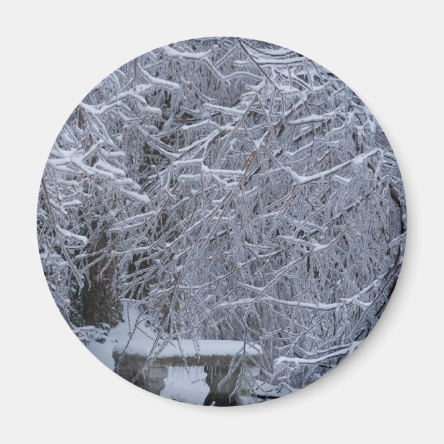 Bench in the snow magnet (Front)