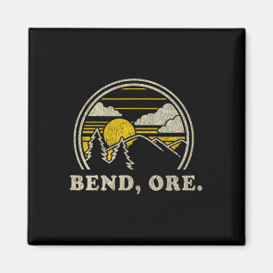 Bend Oregon Or T Shirt Vintage Hiking Mountains Te Magnet