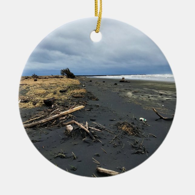 Benson Beach, Cape Disappointment, WA Ceramic Tree Decoration (Front)