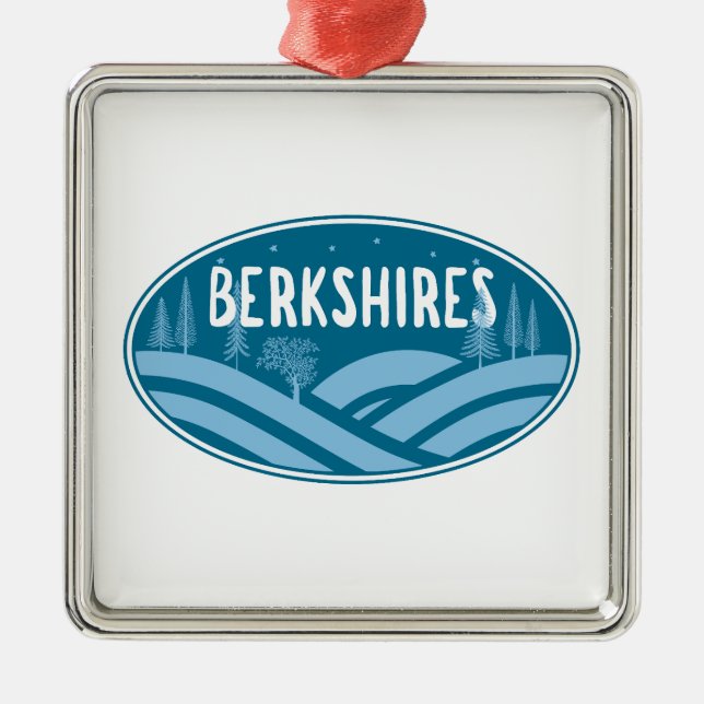 Berkshires Massachusetts Outdoors Metal Tree Decoration (Front)