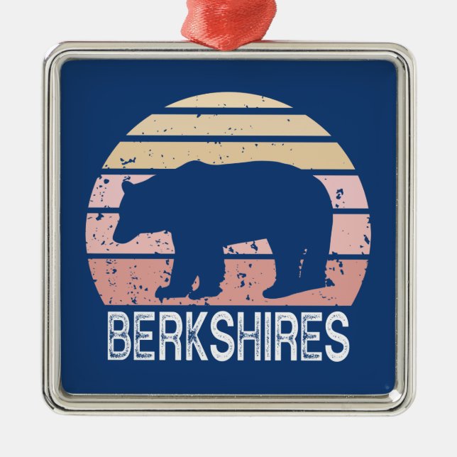 Berkshires Retro Bear Metal Tree Decoration (Front)