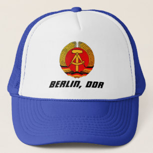 Berlin, DDR - Deutsche Demokratische Republik Trucker Hat