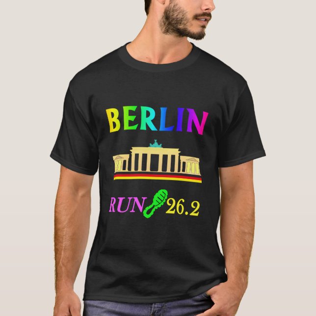 Berlin Runner 26 Mile Finisher Marathon Berlin 201 T-Shirt (Front)
