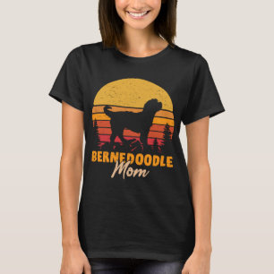 Bernedoodle Mum Mama Vintage Retro Dog Women Gift T-Shirt