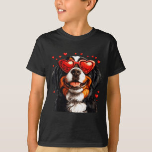 Bernese Mountain Cute Berner Dog Lover Valentines T-Shirt