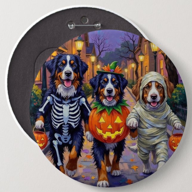Bernese Mountain Trick-or-Treating In Halloween  6 Cm Round Badge (Front & Back)