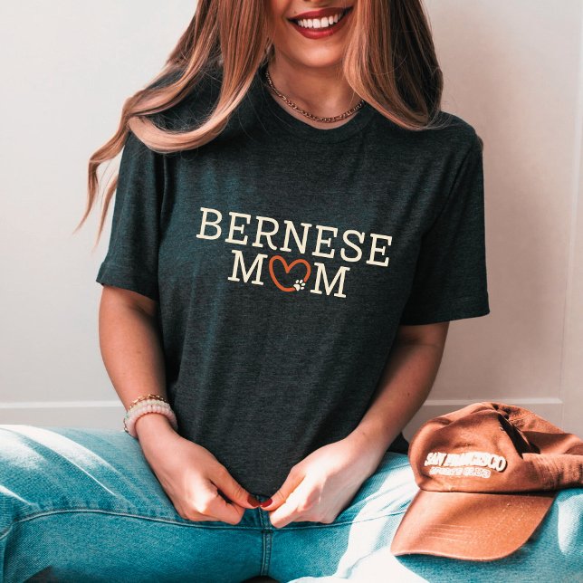 Bernese Mum Gift Bernese Mountain Dog with heart T-Shirt (Creator Uploaded)