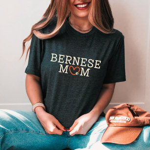 Bernese Mum Gift Bernese Mountain Dog with heart T-Shirt