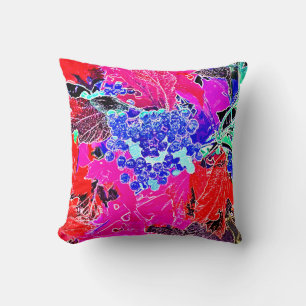 BERRIES AND LEAVES CUSHION