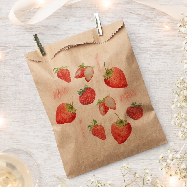 Berry First | 1st Birthday | Strawberry | Pattern Favour Bags (Clipped)