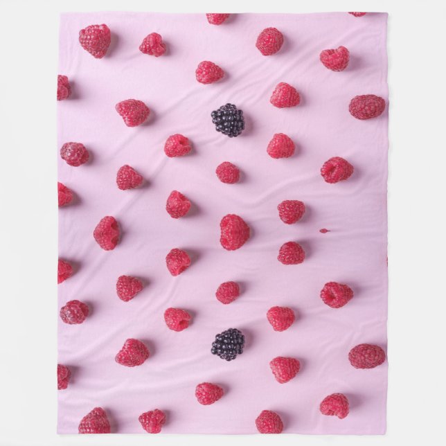 berry nice fleece blanket (Front)