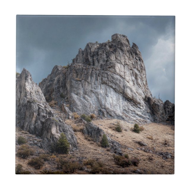 Besh Barmag Mountain Tile (Front)