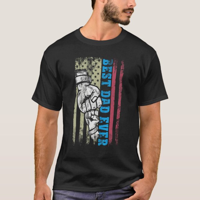 Best Dad Ever Fist Pump With US American Flag Fath T-Shirt (Front)