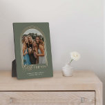 Best Friends BFF Elegant Arch Frame Photo Keepsake<br><div class="desc">A special, memorable, and beautiful photo gift for the best friends. The design features a single photo layout in a modern arch design with faux rose gold concentric circle frame to display your own special sister photo. "Best Friends" is designed in a stylish and elegant faux rose gold typography. Customise...</div>