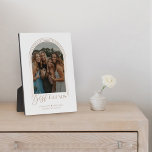Best Friends BFF Elegant Arch Frame Photo Keepsake<br><div class="desc">A special, memorable, and beautiful photo gift for the best friends. The design features a single photo layout in a modern arch design with faux rose gold concentric circle frame to display your own special sister photo. "Best Friends" is designed in a stylish and elegant faux rose gold typography. Customise...</div>