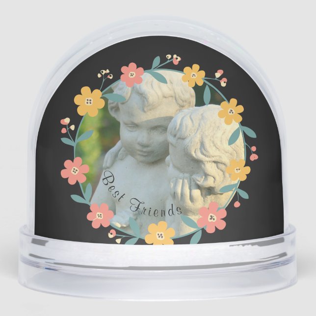 BEST FRIENDS SNOWGLOBE (Front)