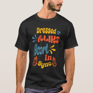 Best gift for twins and twinning friends T-Shirt