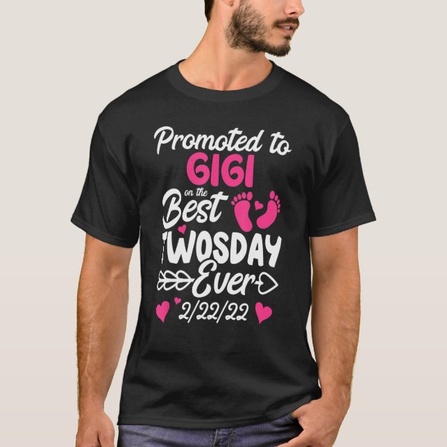 Best Twosday Promoted To Gigi Great Grandma New Ba T-Shirt (Front)