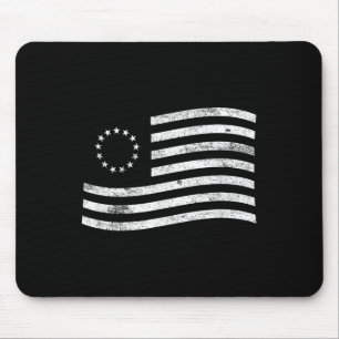 Betsy Ross Flag Minimal – American History Patriot Mouse Mat