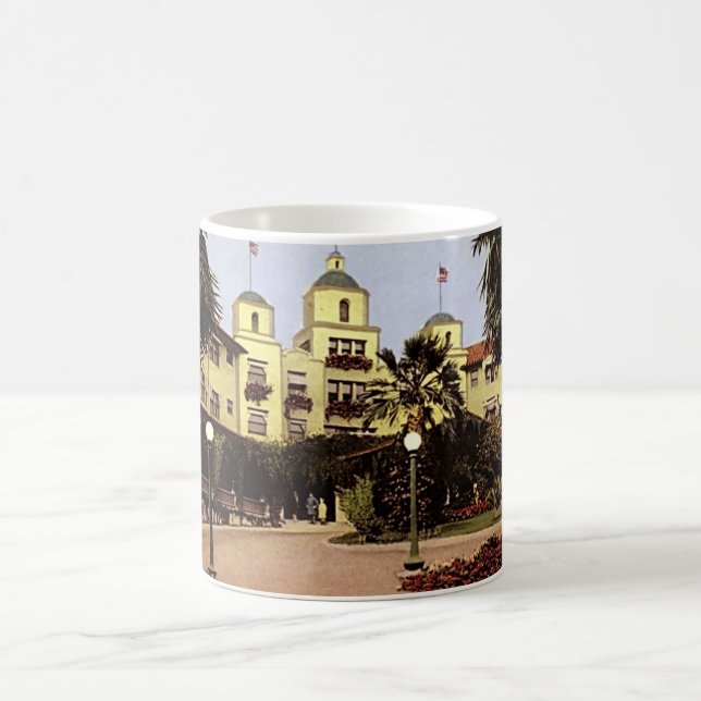 Beverly Hills, California Coffee Mug (Center)