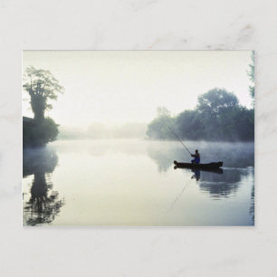 Beynac, Dordogne, France Postcard