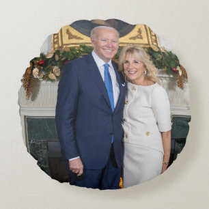Biden State of the Christmas Union Address Round Cushion