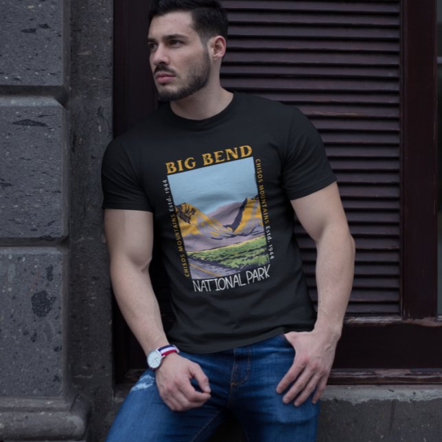  Big Bend National Park Chisos Mountain Distressed T-Shirt (Creator Uploaded)