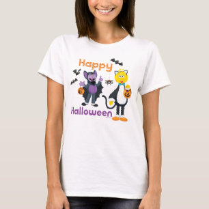 Big Bird and Count   Happy Halloween T-Shirt