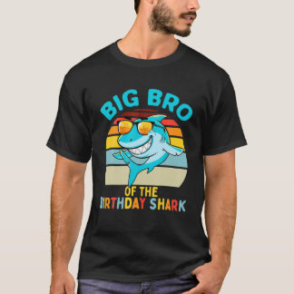 Big Bro Of The Shark Birthday Brother Matching Fam T-Shirt