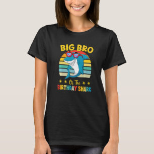 Big Bro Of The Shark Birthday Family Birthday Litt T-Shirt