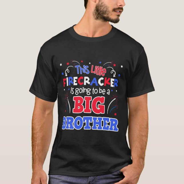 Big Brother Cute 4th Of July Pregnancy Announcemen T-Shirt (Front)