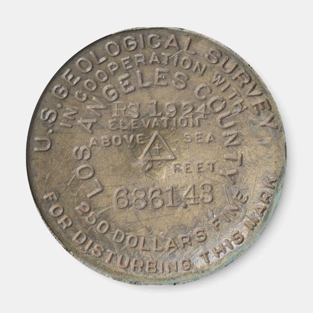 Big Pines Visitor Centre, Wrightwood CA. Benchmark Magnet (Front)