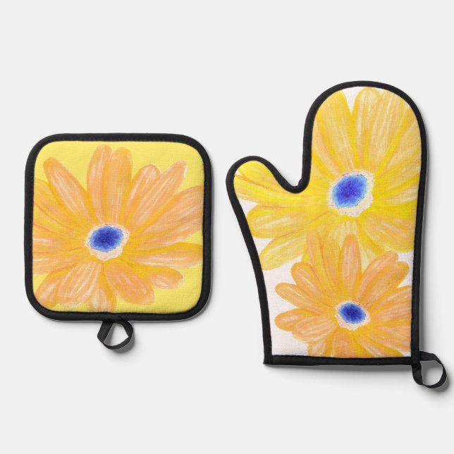 Big Warm Yellow Asters Oven Mitt & Pot Holder Set (Front)