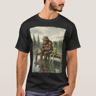 Bigfoot Alien Fishing - Vintage Men Ufo Sasquatch T-Shirt