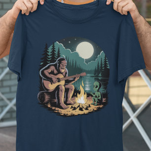 Bigfoot Alien UFO Cryptid Paranormal Encounter T-Shirt