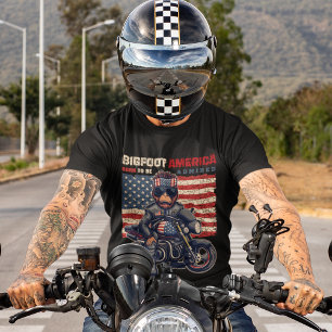 Bigfoot american flag 4 th of July celebrations T-Shirt