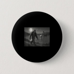 Bigfoot And Alien At Loch Ness 6 Cm Round Badge