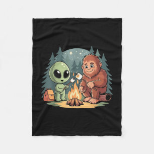 Bigfoot and alien campfire funny sasquatch ufo fleece blanket