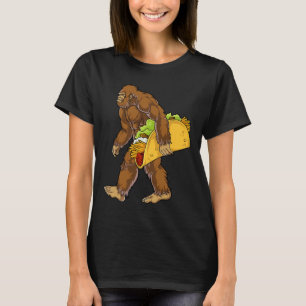 Bigfoot Carrying Taco Funny Cinco De Mayo Boys Men T-Shirt