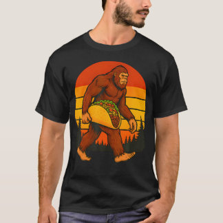 Bigfoot Carrying Taco Funny Cinco De Mayo Boys T-Shirt