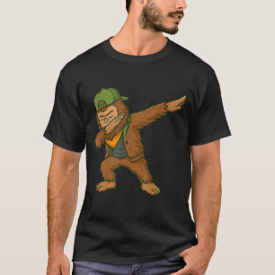Bigfoot Dab Sasquatch Streetwear Funny Men Women K T-Shirt