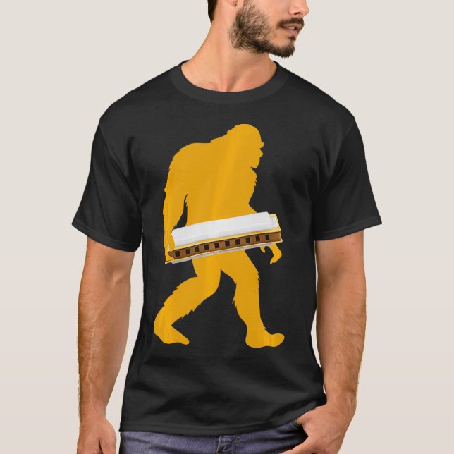 Bigfoot Harmonica Sasquatch Harpist French Harp Pl T-Shirt (Front)