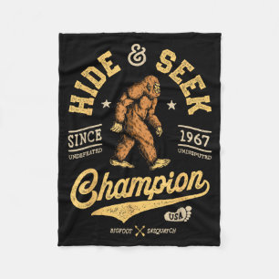 Bigfoot Hide And Seek Chamon Funny Sasquatch Retro Fleece Blanket