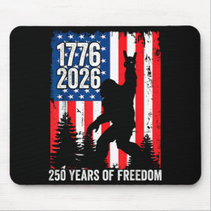 Bigfoot patriotic 250 years of freedom usa 250th mouse mat