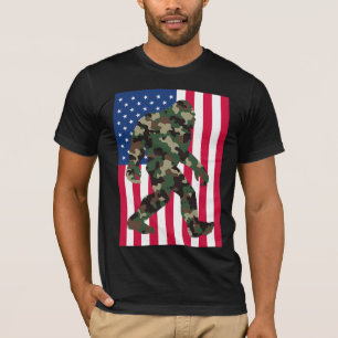 Bigfoot Sasquatch Camo   T-Shirt