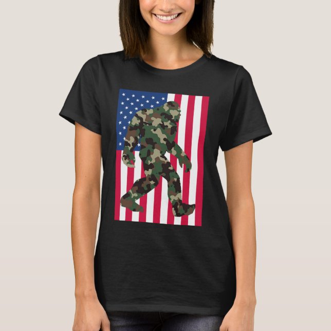 Bigfoot Sasquatch Camo      T-Shirt (Front)