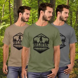 BigFoot Sasquatch Funny Squatchy Forest Vintage T-Shirt